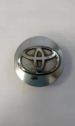 Toyota Sienna XL30 III Original wheel cap