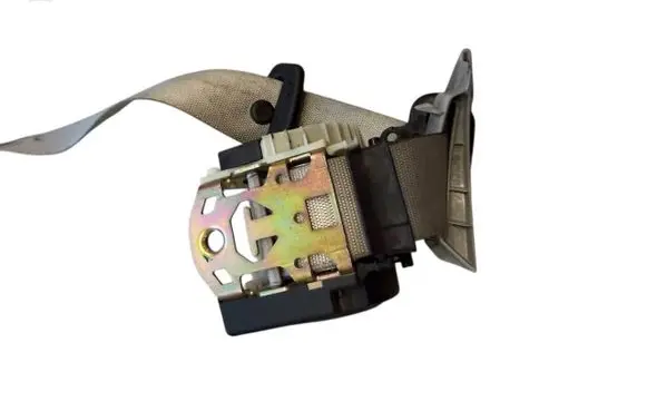 Mercedes-Benz C AMG W203 Rear seatbelt A2038608485 2038608485