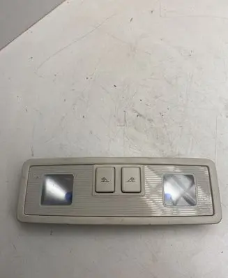 Volkswagen PASSAT B8 Rear seat light 5G0947291J