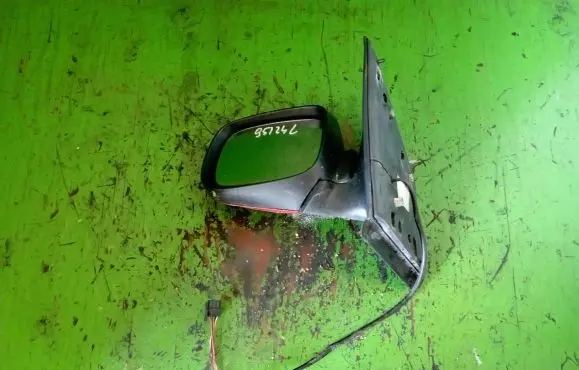 Mercedes-Benz Vaneo W414 Front door electric wing mirror