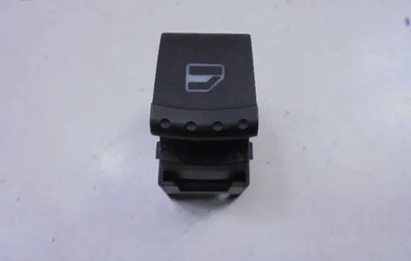 Skoda Fabia Mk2 (5J) Electric window control switch 114288