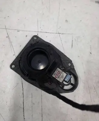 Volkswagen Touran I Front door high frequency speaker 1TO095411