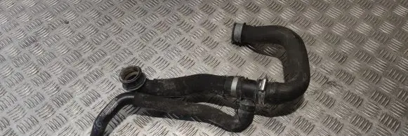Mercedes-Benz CLS C218 X218 Engine coolant pipe/hose A2128309000