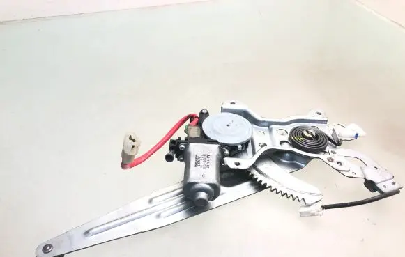 Mitsubishi Pajero Sport I Rear door window regulator with motor 5713A021 2621003230