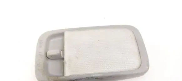 Toyota RAV 4 (XA20) Rear seat light