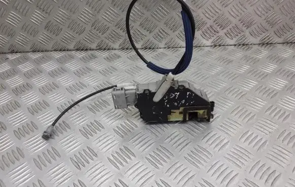 Peugeot 307 Rear door lock