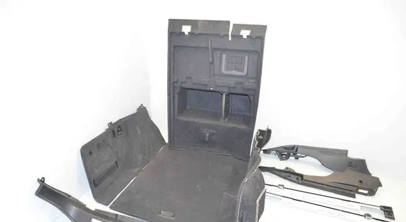 Other trunk/boot trim element