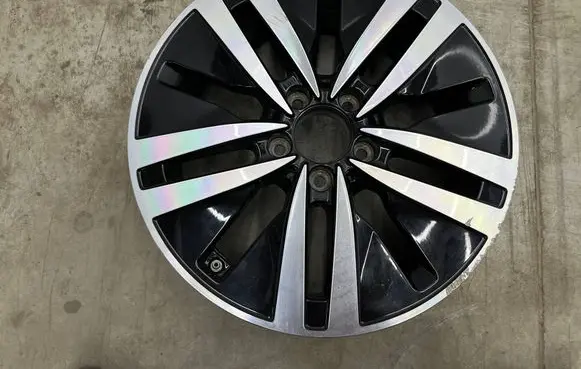 R17 alloy rim