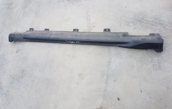 Honda HR-V Front sill (body part) 