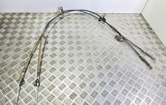 Suzuki SX4 S-Cross Handbrake/parking brake wiring cable 