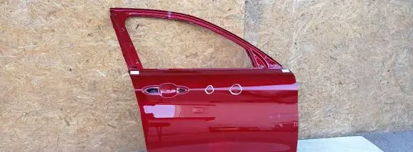 Alfa Romeo Stelvio Front door 2737896
