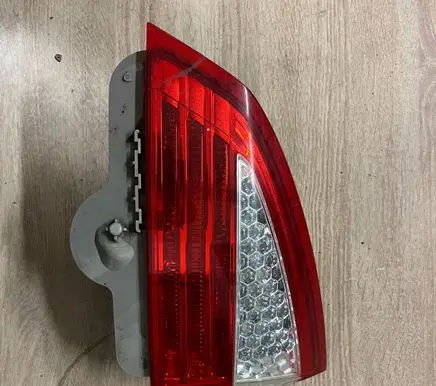 Ford Mondeo MK IV Tailgate rear/tail lights 7S7113A602B 0374D
