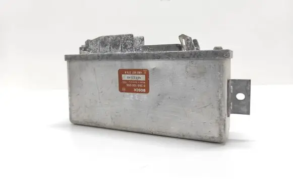 Audi 100 S4 C4 ABS control unit/module 0265100056 4A0907379A