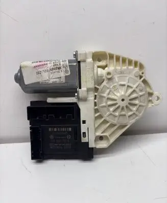 Volkswagen Golf V Front door window regulator motor 1K0959702L 1K0969702LZ02