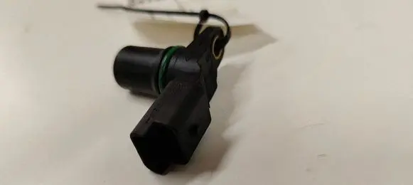 Renault Megane II Camshaft position sensor 8200033686