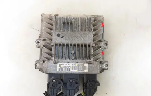 Citroen Xsara Engine control unit/module 5WS40106GT SW9653647880 WH9647423380