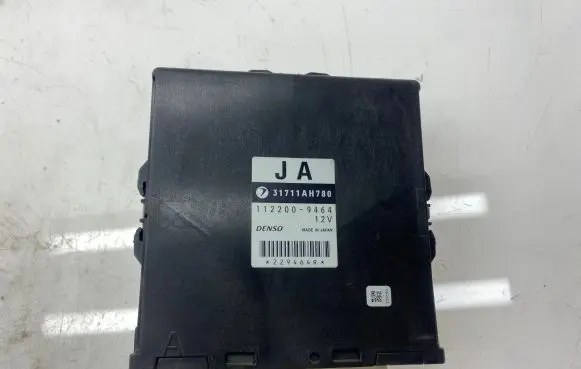 Subaru Outback Gearbox control unit/module 31711AH780