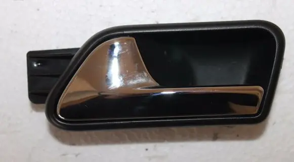Volkswagen Touran I Rear door interior handle 1T0839113B