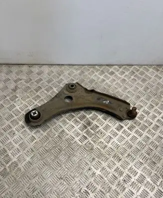 Renault Megane IV Front lower control arm/wishbone