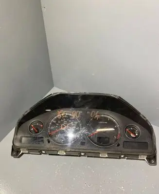 Volvo XC90 Speedometer (instrument cluster) 30746111 8602891 69594850T
