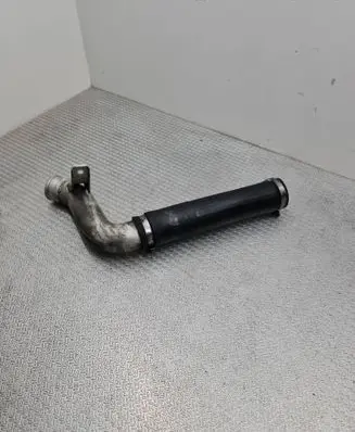 Chevrolet Captiva Air intake hose/pipe 