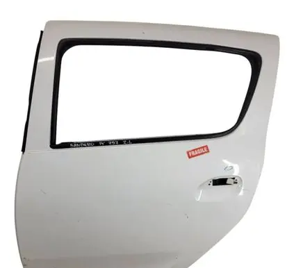 Dacia Sandero Rear door