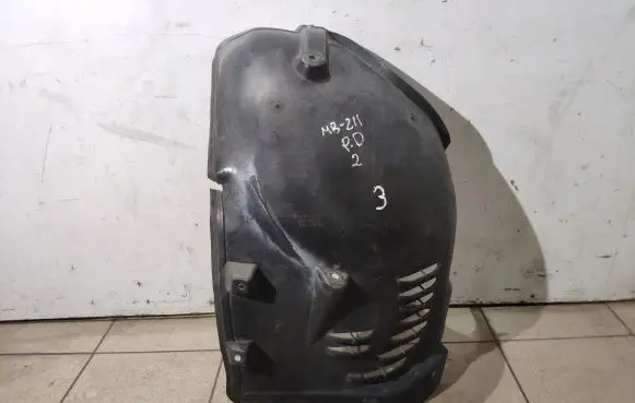 Mercedes-Benz E W211 Front wheel arch liner splash guards A2116980230
