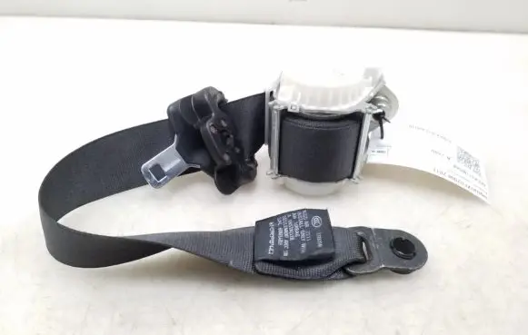 Jaguar XF X250 Front seatbelt 8X23F611B09AB