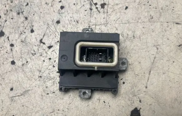Volvo V70 Headlight ballast module Xenon 6336192099 532294853