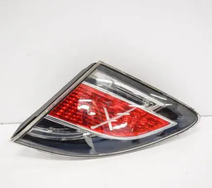 Mazda 6 Tailgate rear/tail lights 13241055