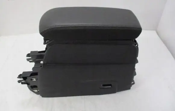 Peugeot 2008 II Glove box 9823377380