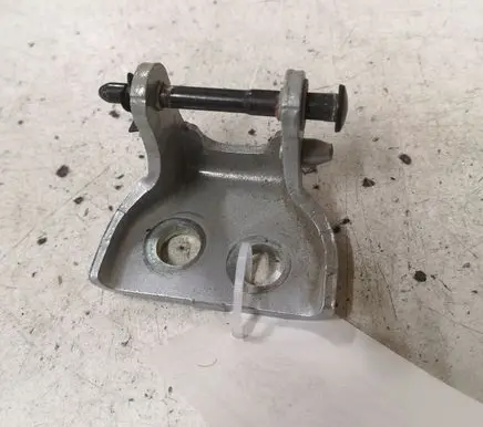 Peugeot 308 Rear door upper hinge