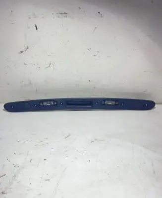 Volvo S60 Trunk door license plate light bar 31391197