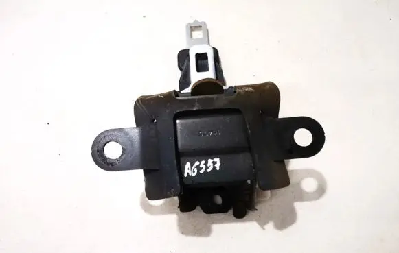 Nissan Almera Tino Middle seatbelt (rear) 88854bu205 88854-bu205