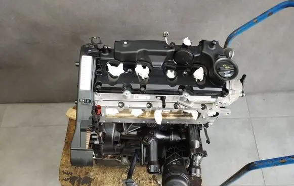 Audi A5 Sportback 8TA Engine 04L103308D CNH