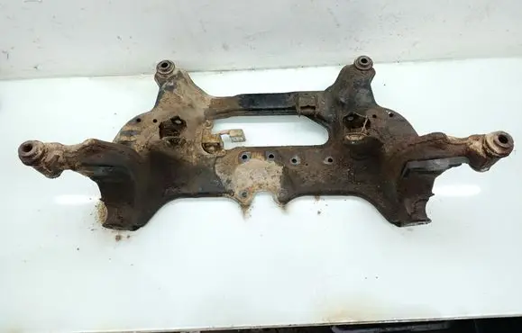 Nissan X-Trail T30 Front subframe 