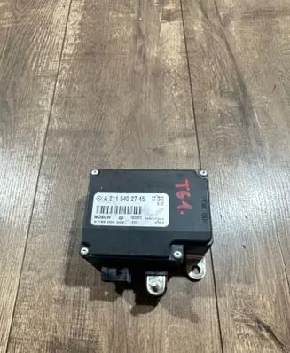 Mercedes-Benz E W211 Battery control module A2115402745 0199000002 13032EF2