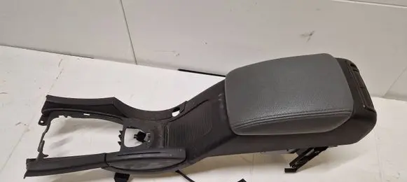 Saab 9-3 Ver2 Armrest