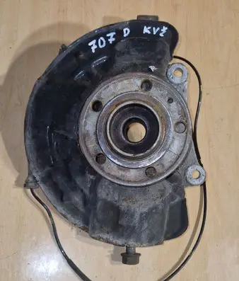 Volvo V70 Front wheel hub spindle knuckle 9461944