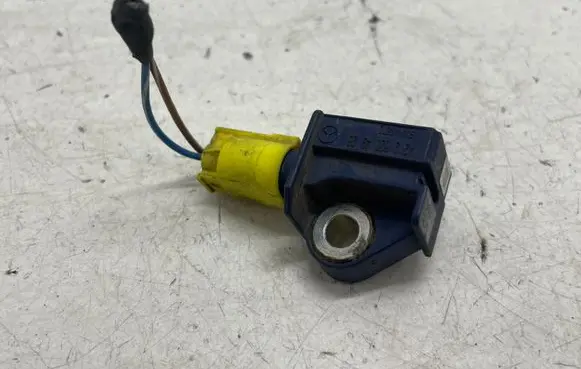 Mercedes-Benz E W212 Airbag deployment crash/impact sensor A2128204926