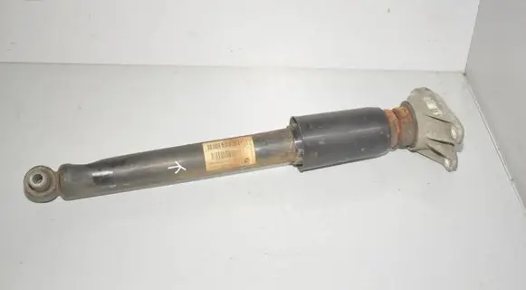BMW 3 F30 F35 F31 Rear shock absorber/damper 6873825 33526873825 6873791