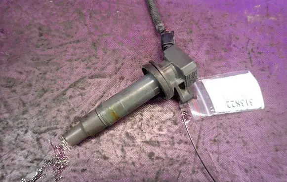 Toyota Yaris High voltage ignition coil