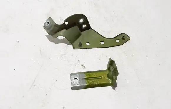 Volkswagen Taigo Fender mounting bracket 2G7821135