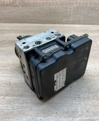 BMW 5 E60 E61 ABS Pump 6769703 0265950375 6758743