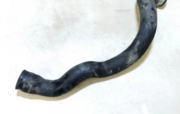 Mercedes-Benz E W211 Engine coolant pipe/hose
