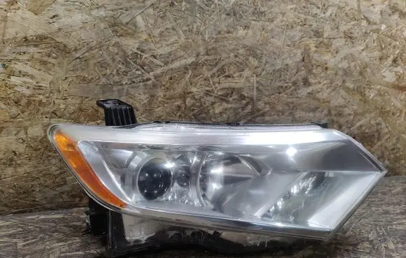 Nissan Quest Headlight/headlamp 10023002 AHGHRIPP209
