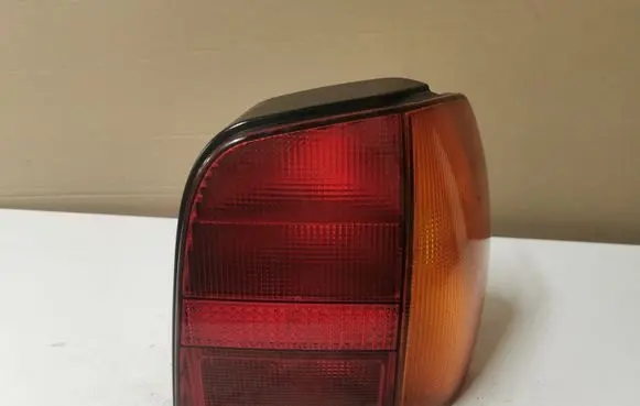 Volkswagen Polo III 6N 6N2 6NF Rear/tail lights 962558 6N0945112