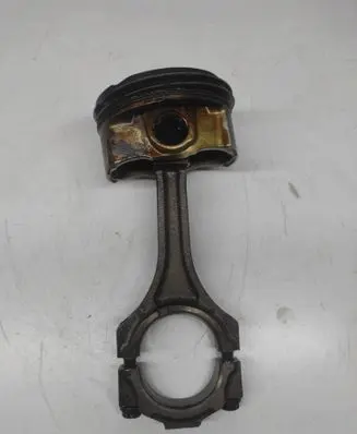 Lexus GS 250 350 300H 450H Piston with connecting rod