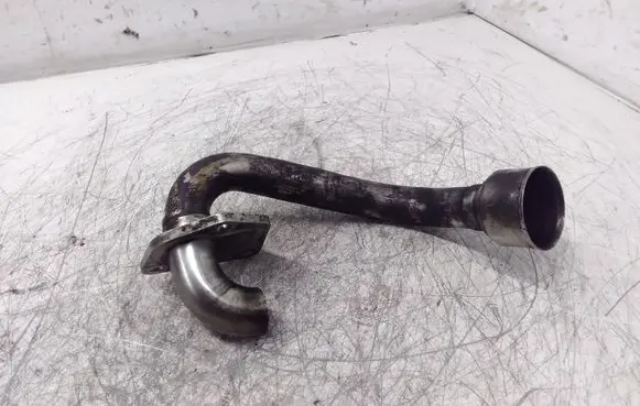 Mercedes-Benz R W251 EGR valve line/pipe/hose 3905010798