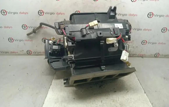 Interior heater climate box assembly